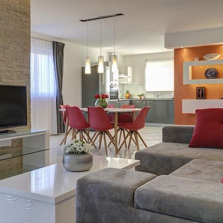Viras Luxury Holiday Premantura Zewnętrze zdjęcie