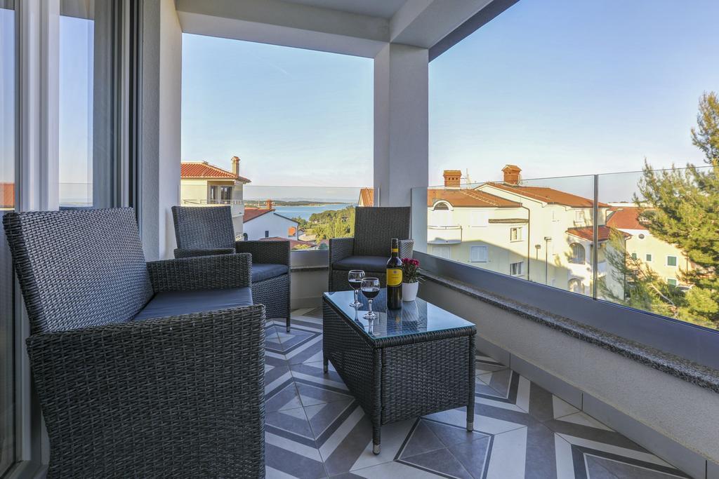 Viras Luxury Holiday Premantura Zewnętrze zdjęcie